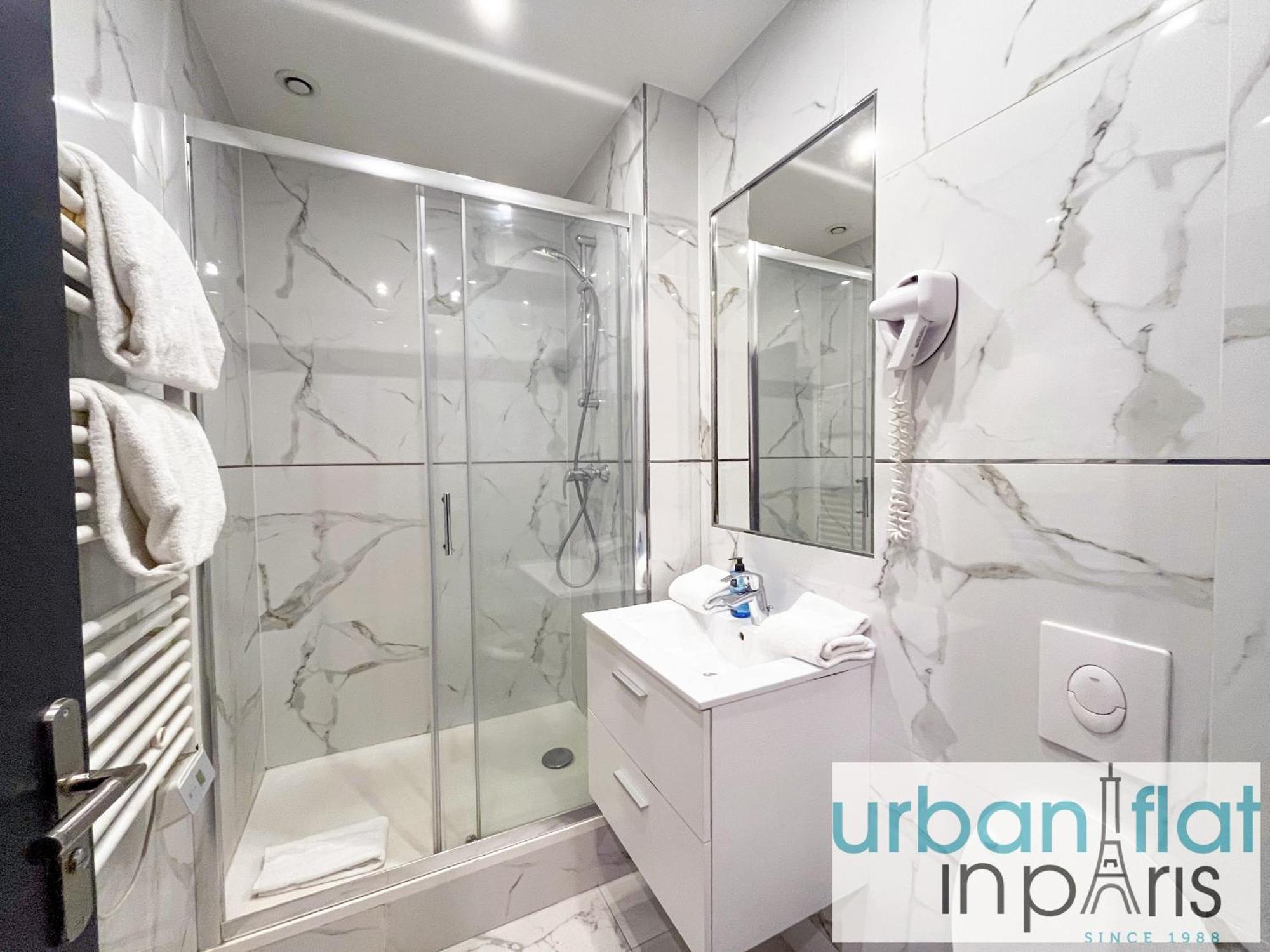 Apartment Urban Flat 81 - Luxe Sebastopol *