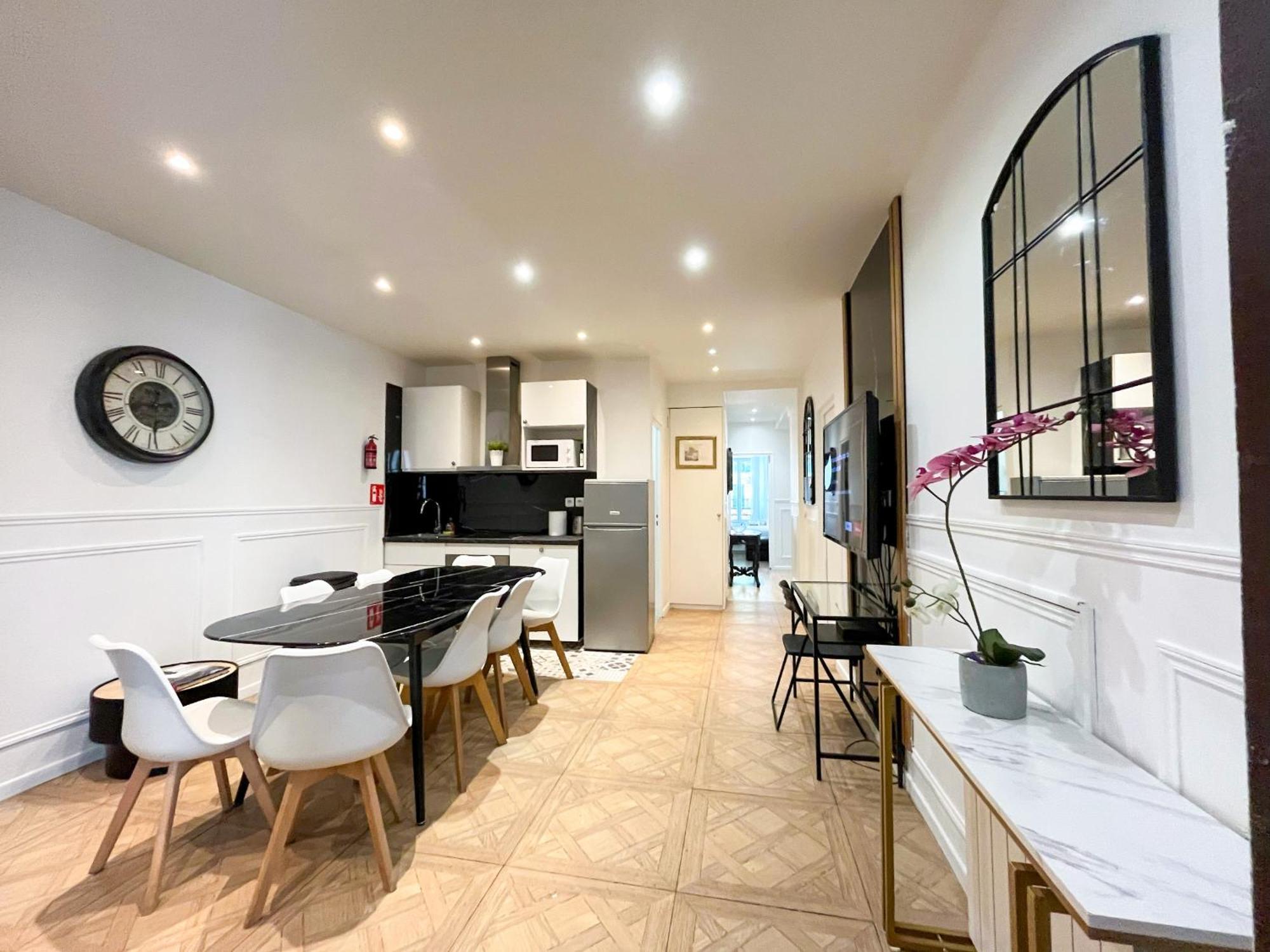 Apartment Urban Flat 81 - Luxe Sebastopol *