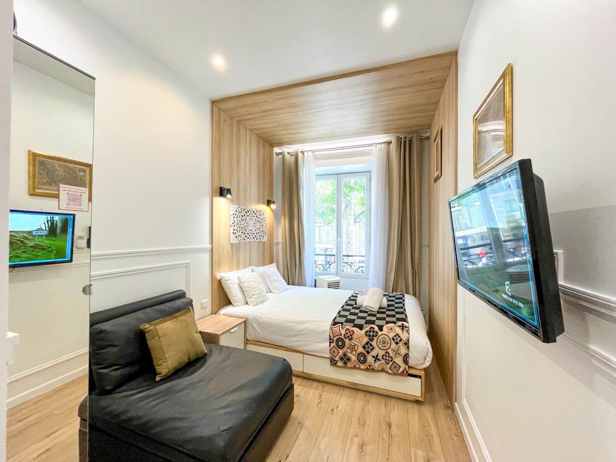 Apartment Urban Flat 81 - Luxe Sebastopol Paris